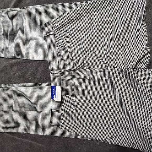 Apt. 9 Black and White Straight Leg Pants - Picture 9 of 10